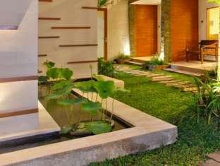 Balcony Living * Seminyak (Bali)