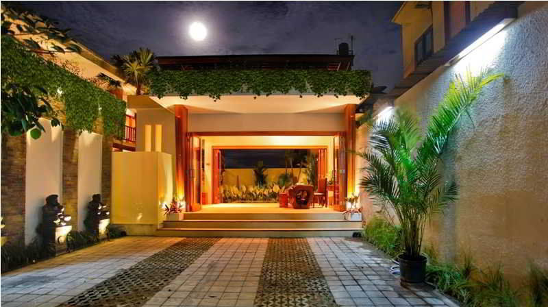Balcony Living * Seminyak (Bali)